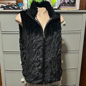 Betsey Johnson Black Faux Fur Zip Vest